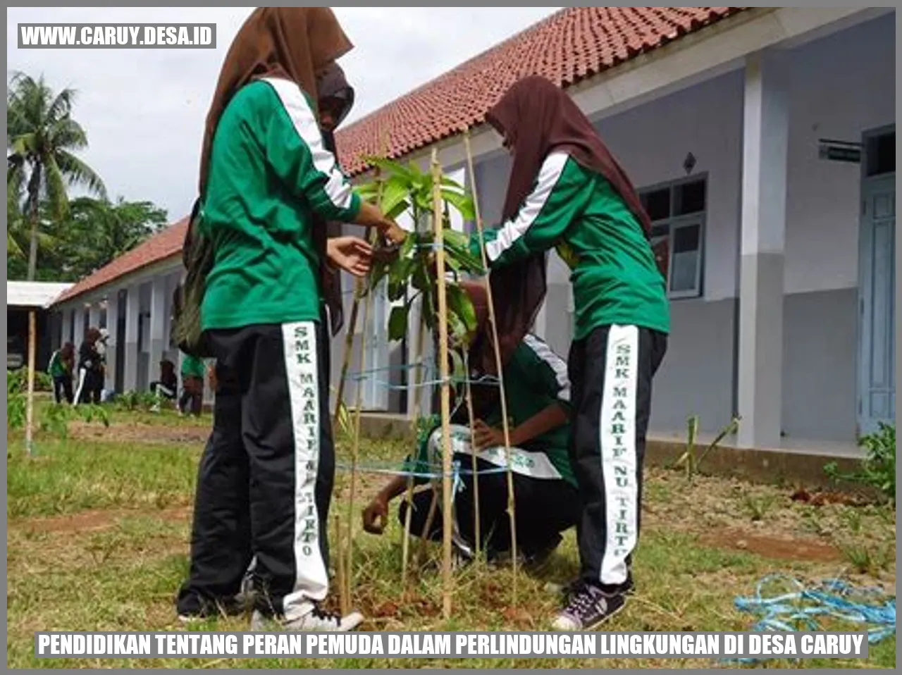 Gambar Pendidikan tentang Peran Pemuda dalam Perlindungan Lingkungan di Desa caruy